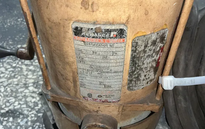 Charles Ross & Son 7” Mixer - Me100lx