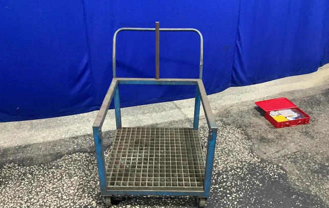 25” X 25” Metal Cart
