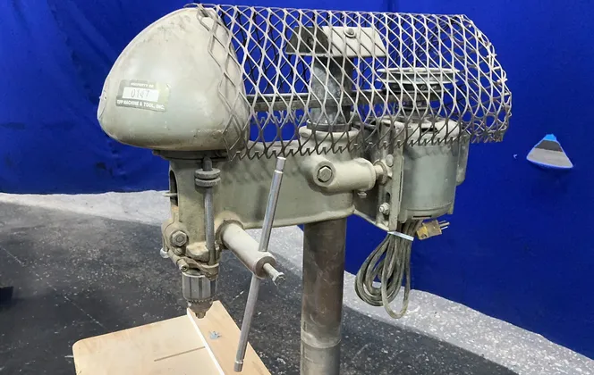 Delta 12” Drill Press - Dp220