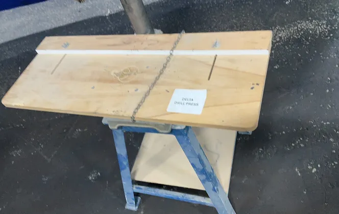 Delta 12” Drill Press - Dp220