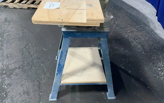 Delta 12” Drill Press - Dp220