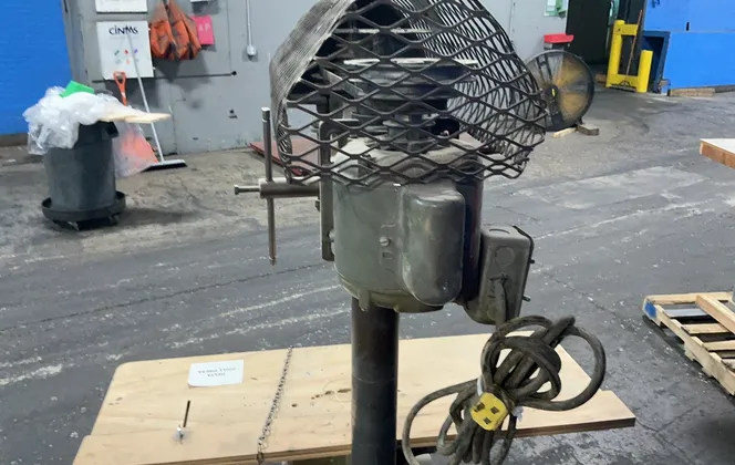 Delta 12” Drill Press - Dp220