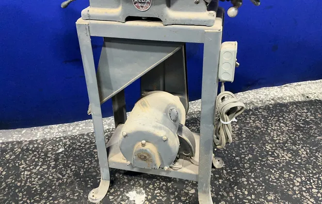 Delta 4”x32.5” Jointer - Nj-227