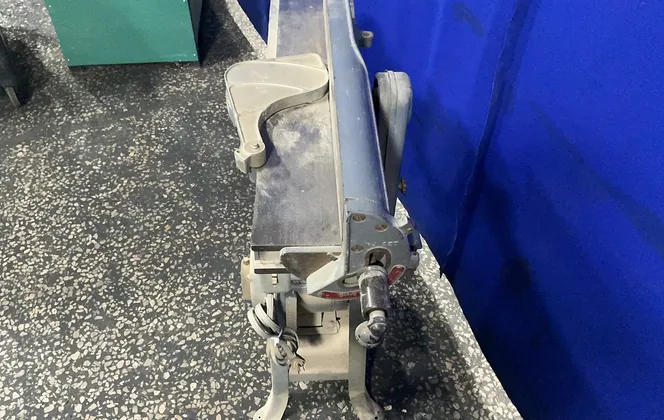 Delta 4”x32.5” Jointer - Nj-227