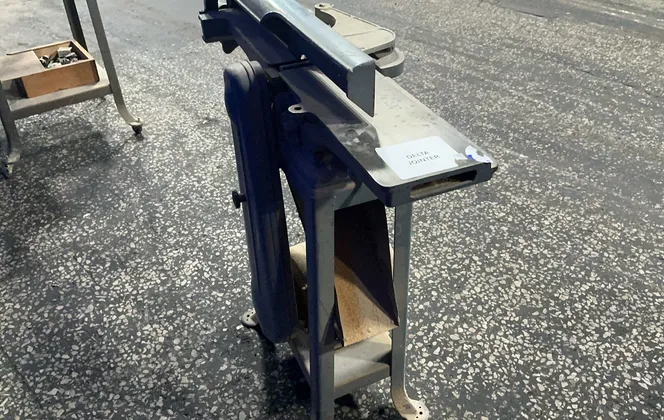 Delta 4”x32.5” Jointer - Nj-227