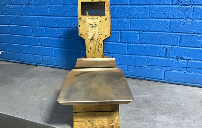 Weiler Scale Company 2.5 Kg Over Under Scale - 8801