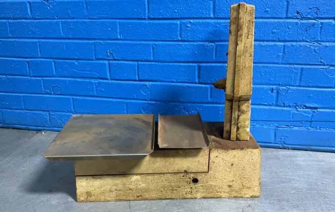 Weiler Scale Company 2.5 Kg Over Under Scale - 8801