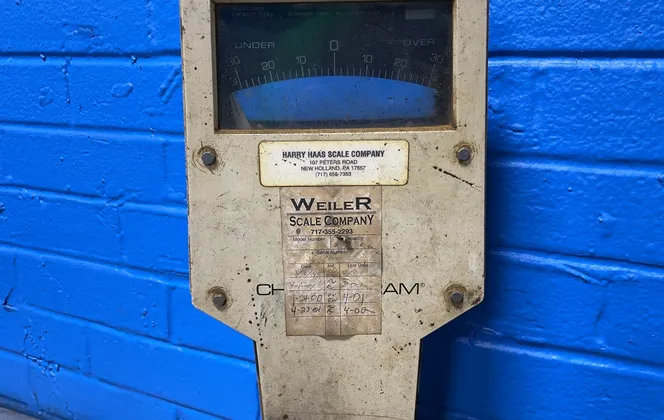 Weiler Scale Company 2.5 Kg Over Under Scale - 8801