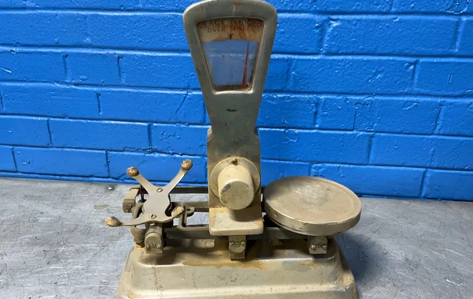 The Exact Weight Scale Scale Co. 1 Lb Over Under Scale - 42