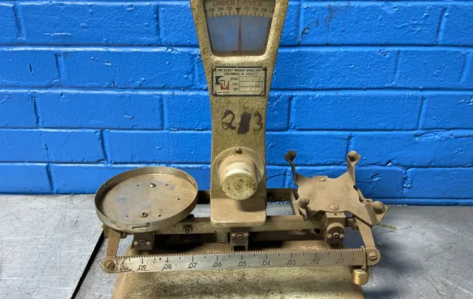 The Exact Weight Scale Scale Co. 5 Lbs Over Under Scale - 100