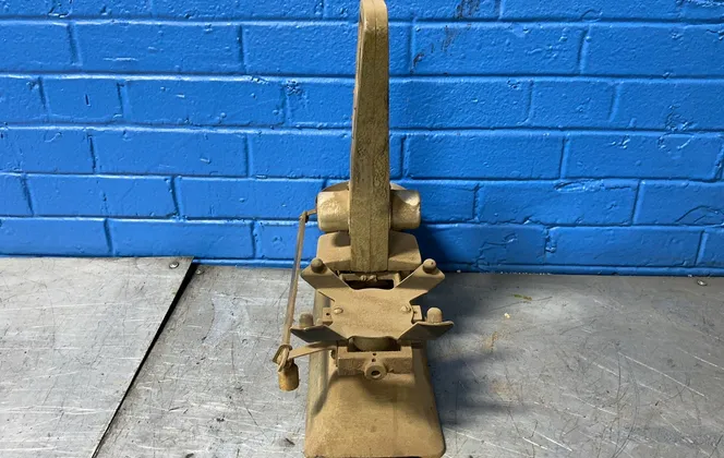 The Exact Weight Scale Scale Co. 5 Lbs Over Under Scale - 100
