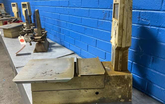 Weiler Scale Company 2.5 Kg Over Under Scale - 8801