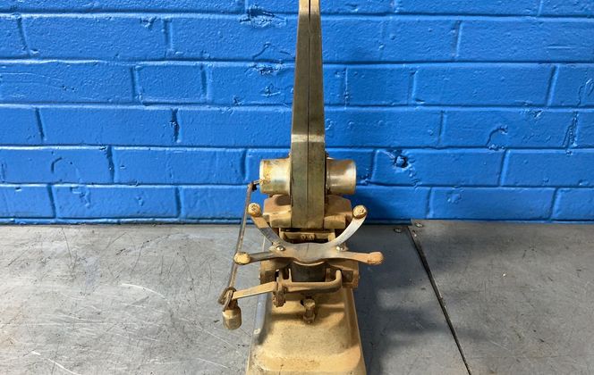 The Exact Weight Scale Scale Co. 1 Lb Over Under Scale - 42
