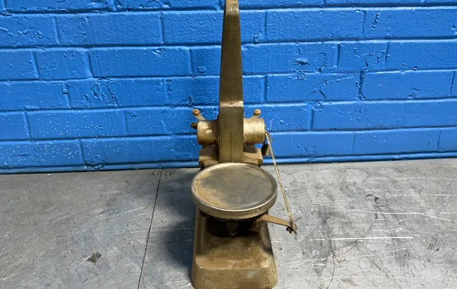The Exact Weight Scale Scale Co. 1 Lb Over Under Scale - 42