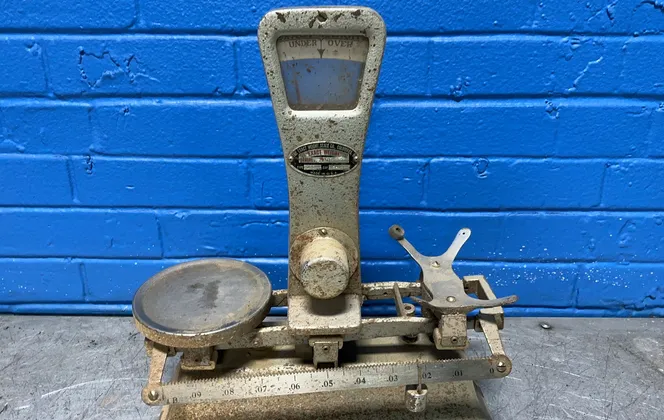 The Exact Weight Scale Scale Co. 5 Lbs Over Under Scale - 100