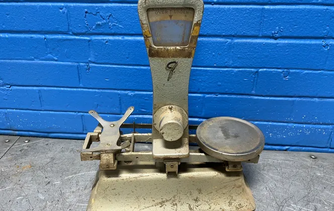 The Exact Weight Scale Scale Co. 5 Lbs Over Under Scale - 100