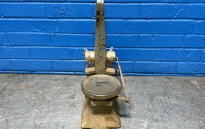 The Exact Weight Scale Scale Co. 5 Lbs Over Under Scale - 100