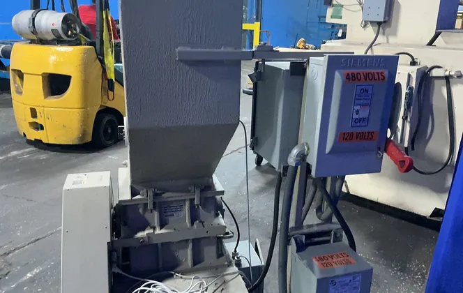Conair Plastic Granulator - Ce-912