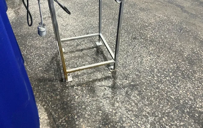 14x17x12 Mixer/feeder Unit