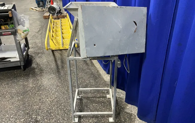 14x17x12 Mixer/feeder Unit
