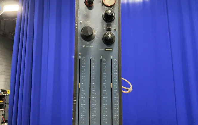 Dukane Ultrasonic Welder - 43b280