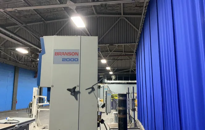 Branson Ultrasonic Welder - 2000iw