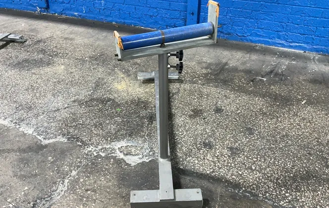 12” Roller Stand