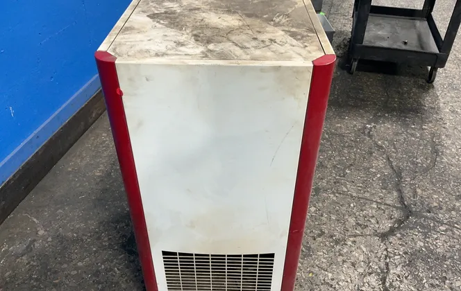 Gardner Denver 100 Scfm @ 100 Psig & 100* F Compressed Air Dryer - Rnc100a2c1n1