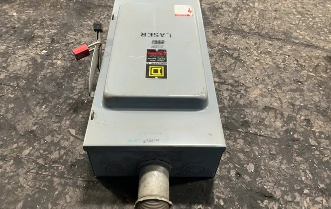 Square D 200 A / 240 V Heavy Duty Fusible Safety Switch - H324n