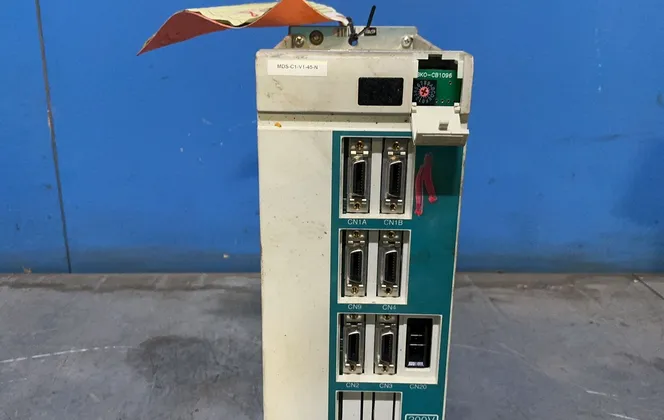 Mitsubishi Servo Drive Unit - Mds-c1-v1-45-n