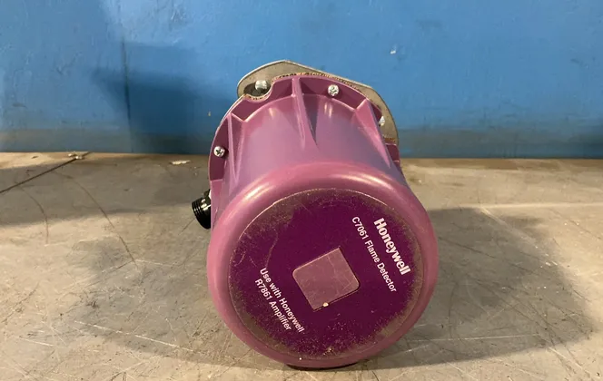 Honeywall C7061 Flame Detector - C7061a1046