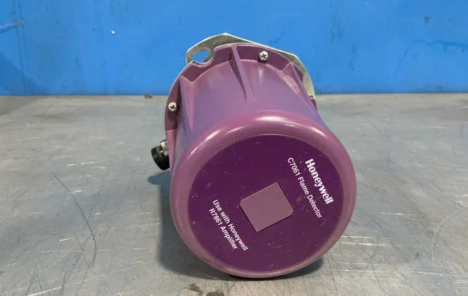 Honeywall C7061 Flame Detector - C7061a1046