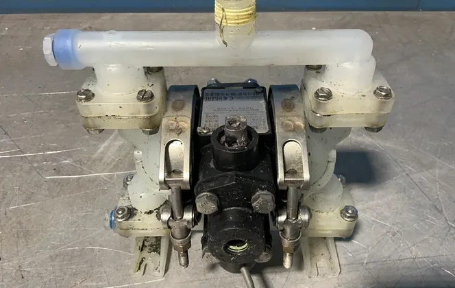 Sandpiper 100psi Max Double Diaphragm Pump - Pb 1/4p0.tt4p