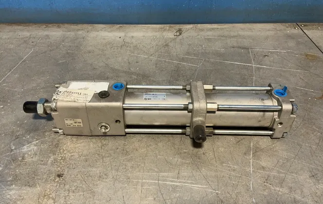 Smc 145psi Max Pneumatic Tie Rod Cylinder - Cdna2t50-200-d