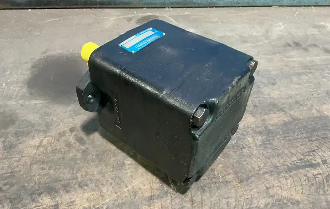 Denison Hydraulics Hydraulic Pump - T6e 052 1r01 A1