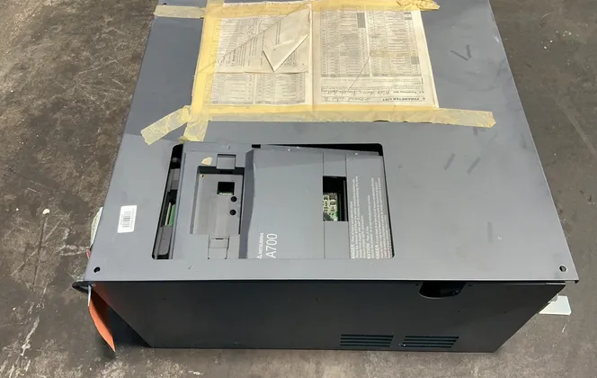 Mitsubishi Inverter Drive - Fr-a740-01100-na