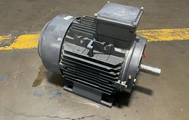 Techto 5.5 Hp Industrial Electric Motor - Gr3-al-tf-112mb3-2-b-d-5.5