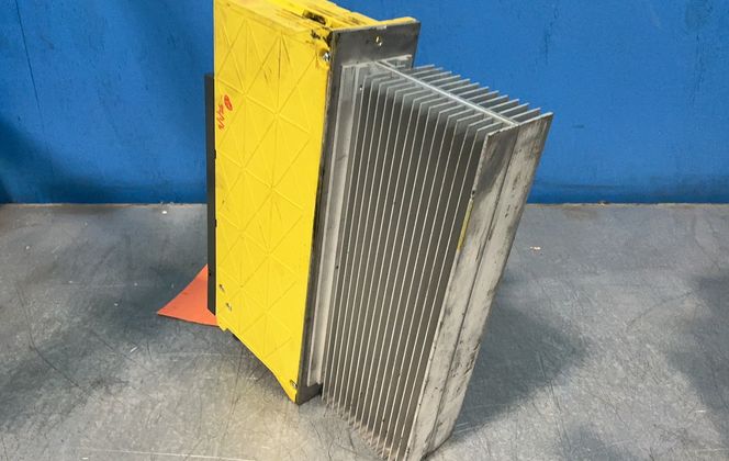 Fanuc Servo Drive - A06b-6096-h106
