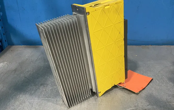 Fanuc Servo Drive - A06b-6096-h106