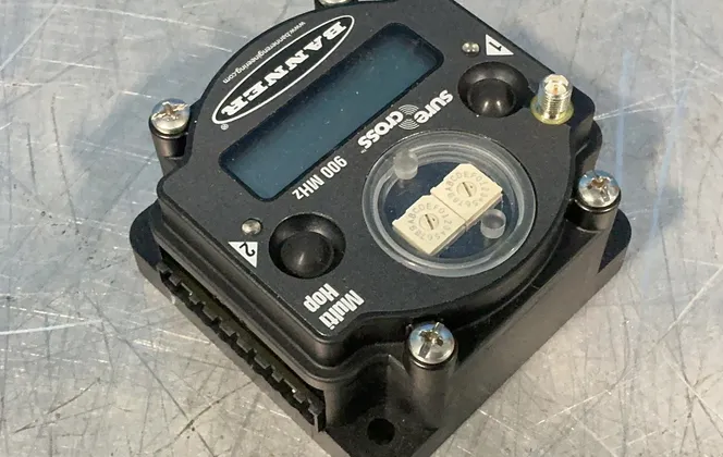 Banner Surecross Multihop Ethernet Radio - Dx80er9m-h