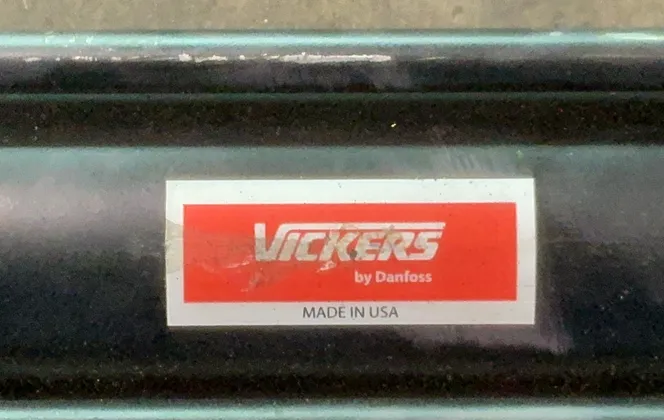 Vickers Cylinder
