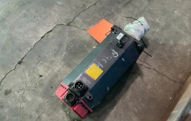 Fanuc 17 Amps Am30/3000 Ac Servo Motor - A06b-0166-b675#s016