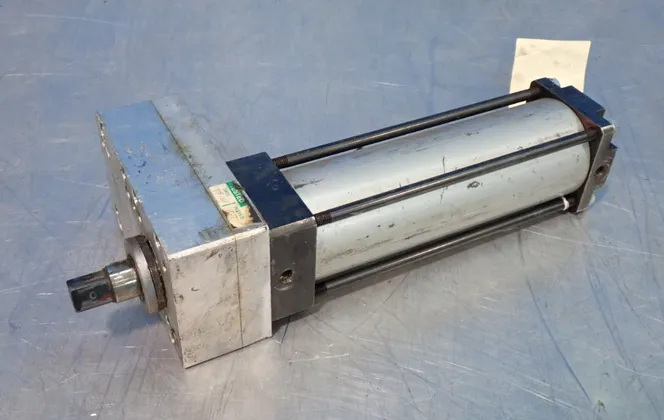 Fec Pneumatic Nutrunner - 14t-00075-ddk