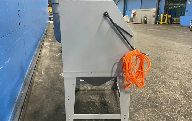 Allsource Blasters And Equipment 34”x46”x34” Chamber Abrasive Blast Cabinet - 41800
