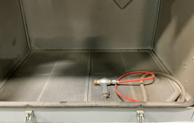 Allsource Blasters And Equipment 34”x46”x34” Chamber Abrasive Blast Cabinet - 41800
