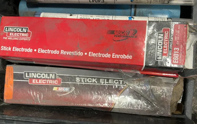 Lincoln Electric, Blue Demon Misc. Welding Equipment, Stick Electrodes, Gloves