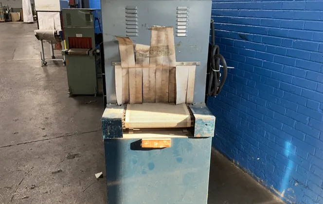 J & D 18” X 69” X 11” Heat Shrink Tunnel - Jd2012