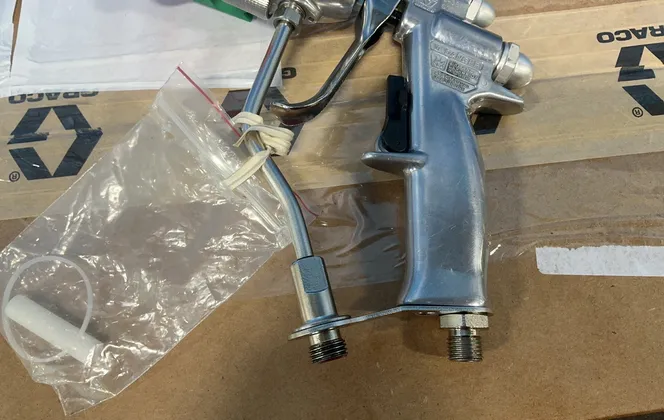 Graco Alpha Plus Air Assisted Spray Gun - 243576