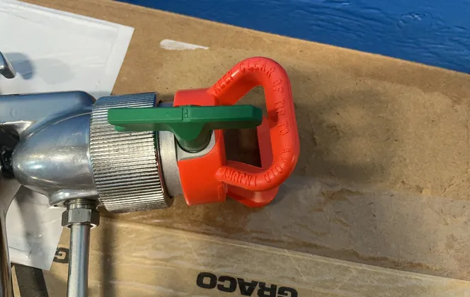 Graco Alpha Plus Air Assisted Spray Gun - 243576