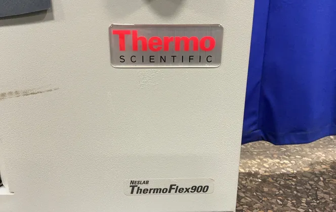 Thermo Scientific Chiller - Thermoflex 900